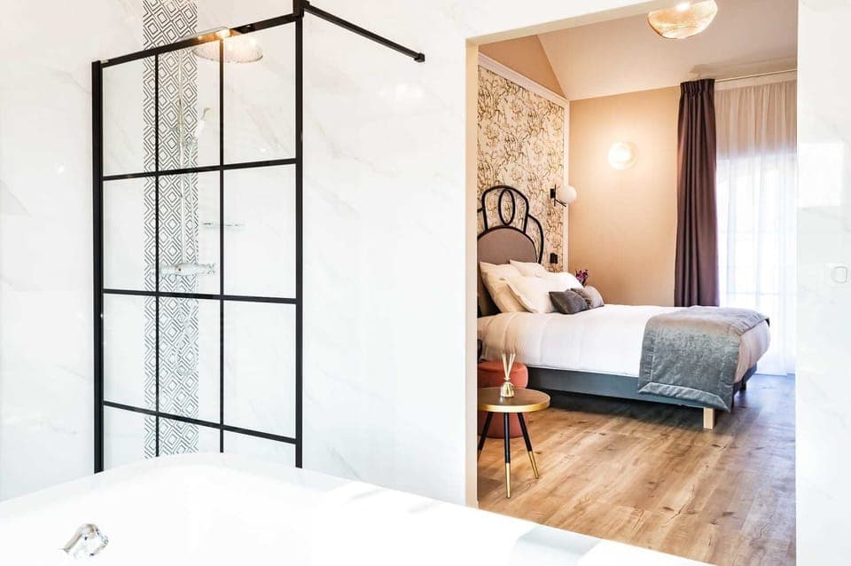 Signature Suite | 1 bedroom, premium bedding, in-room safe, individually decorated