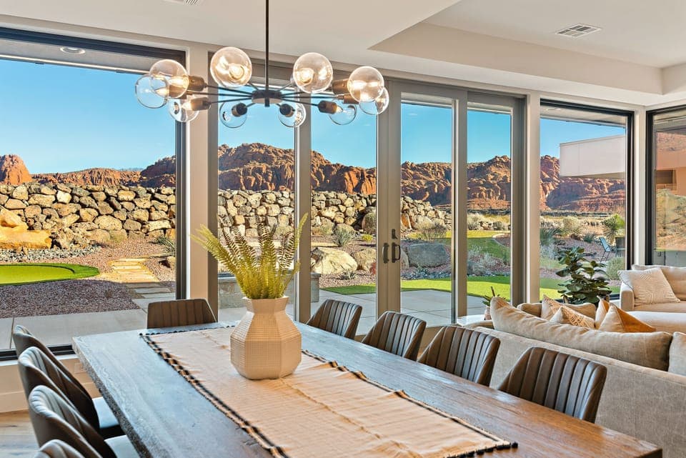 House, 3 Bedrooms | Dining