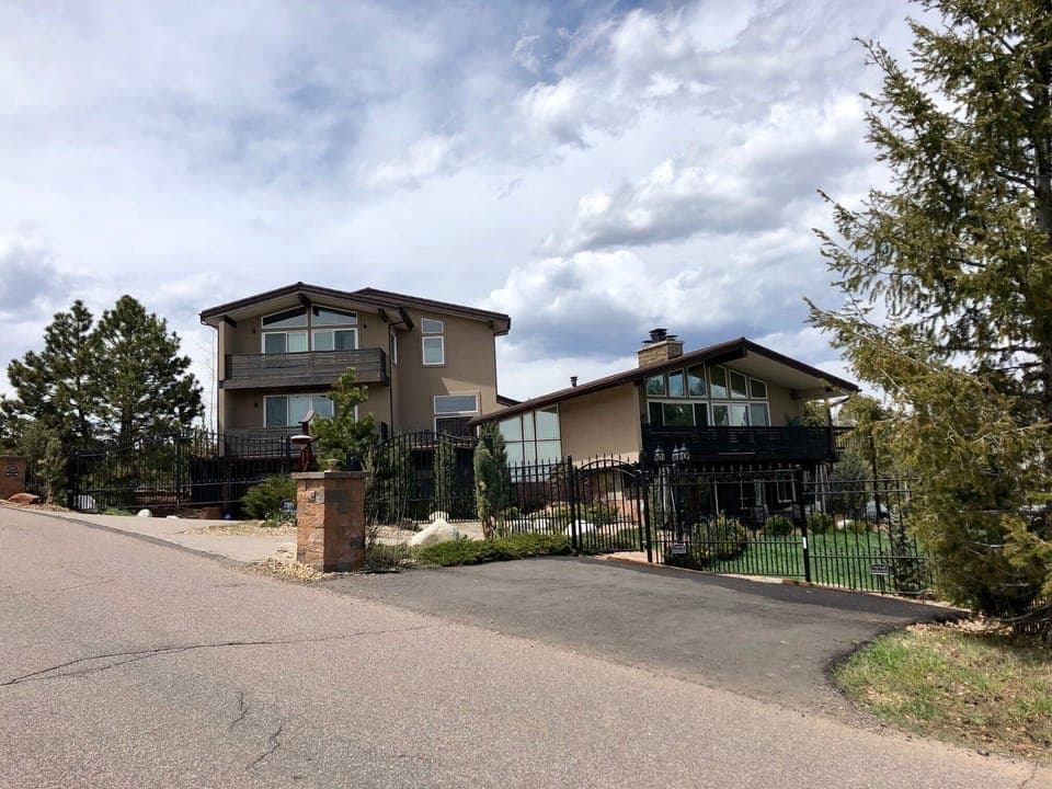 Lookout Mountain Lodge & Chalet