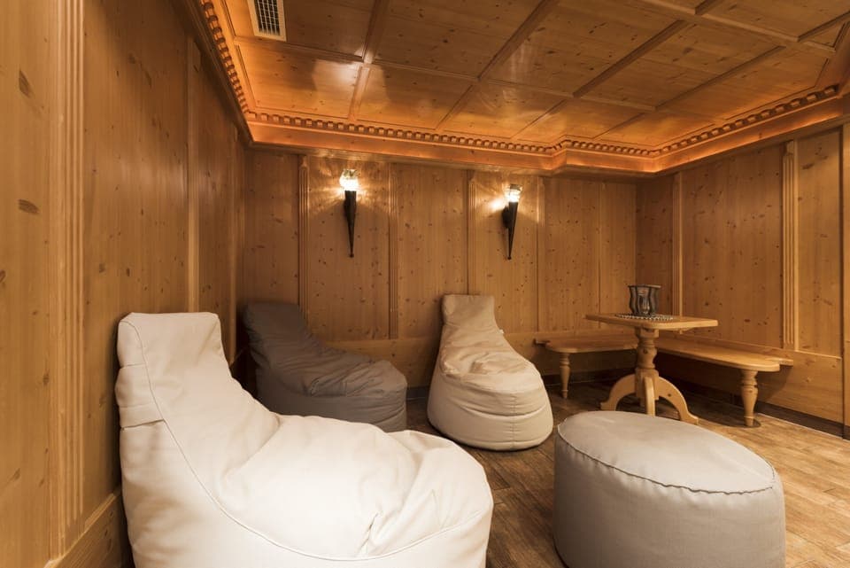 Body treatments, hot stone massages, sports massages, body scrubs