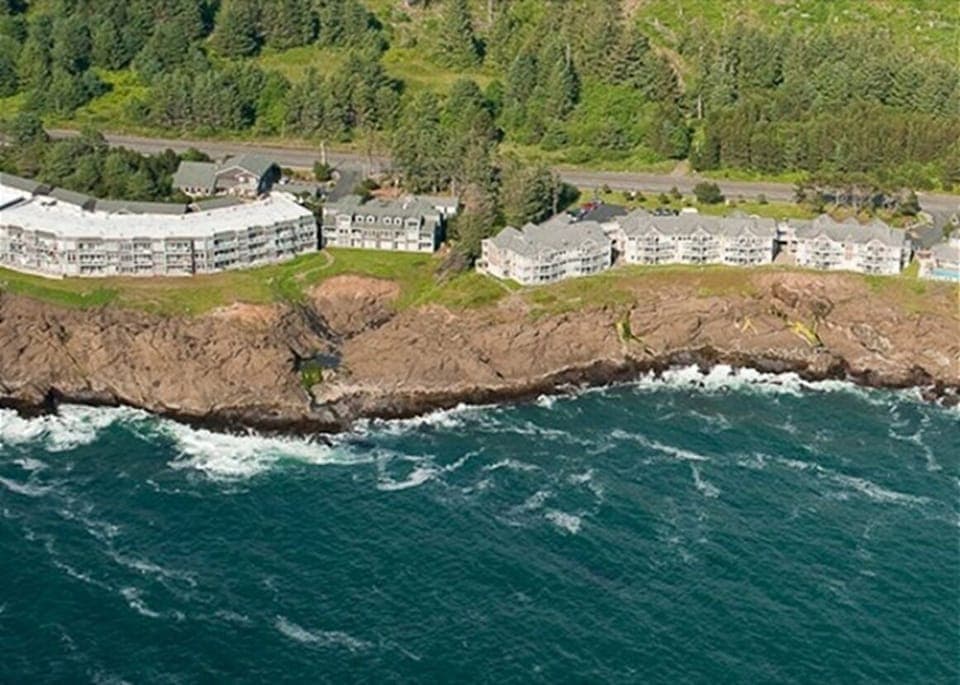 Village at North Pointe