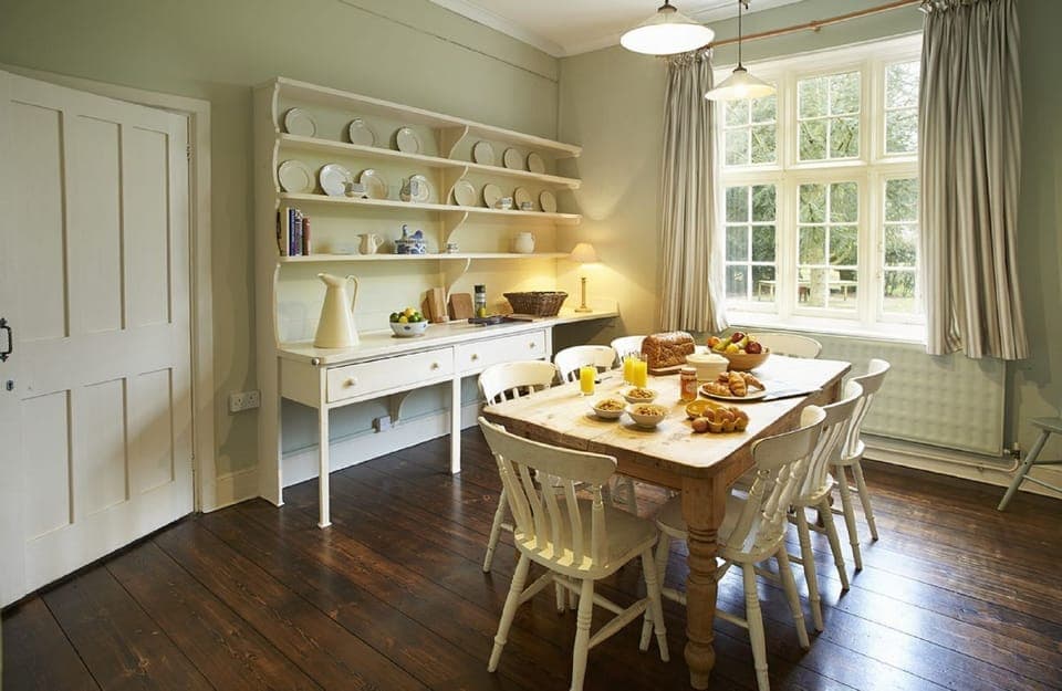 Ground floor: Breakfast room