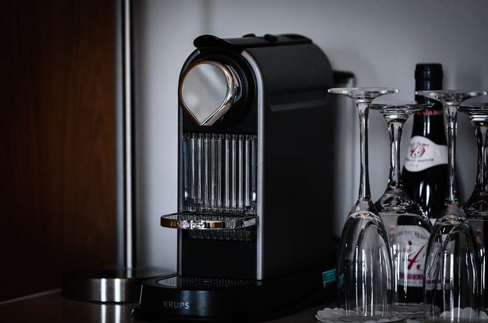 Club Room | Room amenity