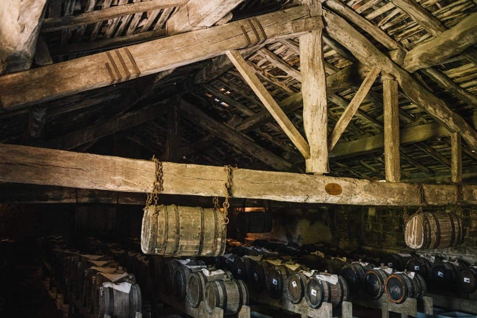 Lunch and dinner served, Italian cuisine