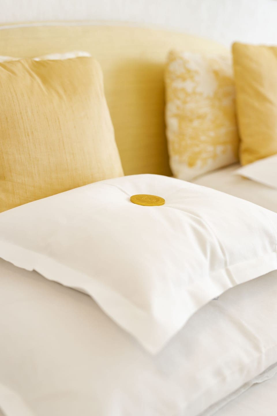 Double Room, Lake View | Hypo-allergenic bedding, minibar, in-room safe, desk