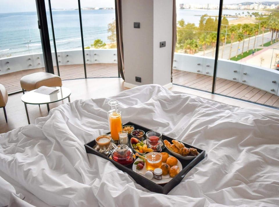 Premium Double Room | Memory foam beds, minibar, in-room safe, desk