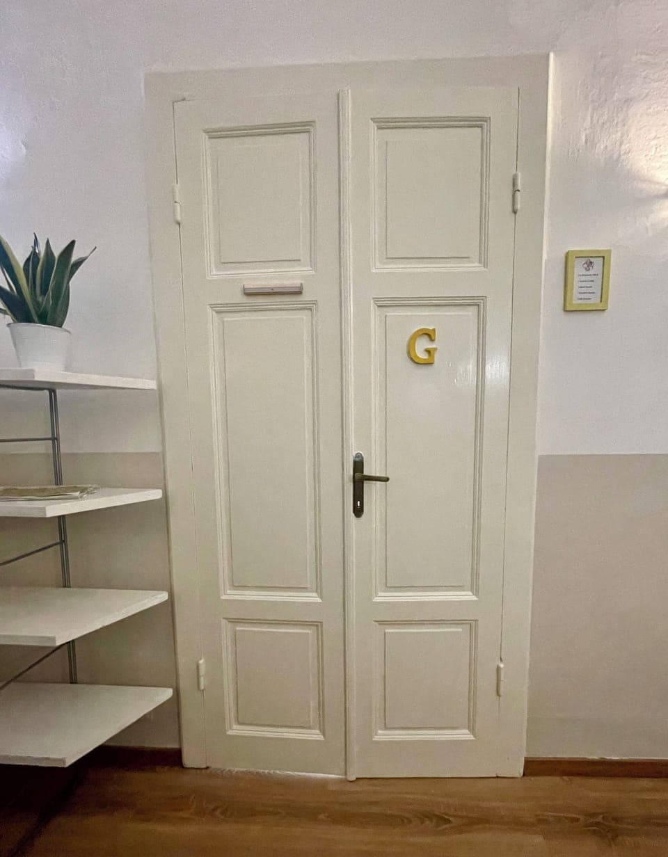 City Double Room, Non Smoking | Desk, soundproofing, iron/ironing board, free WiFi