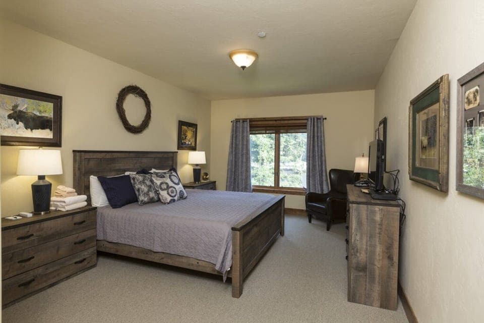 Spacious deluxe hotel room.