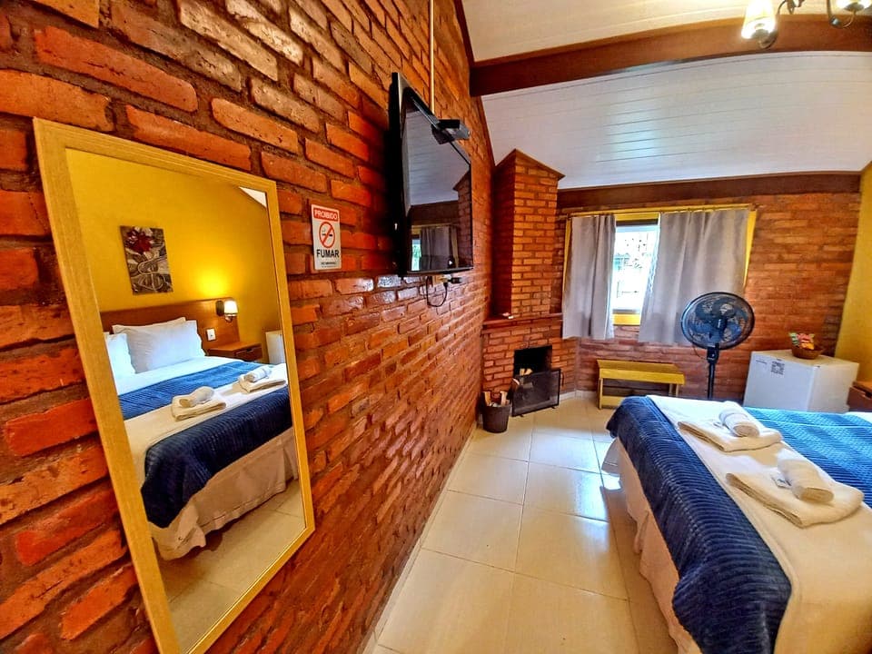 Junior Room | Minibar, free WiFi, bed sheets