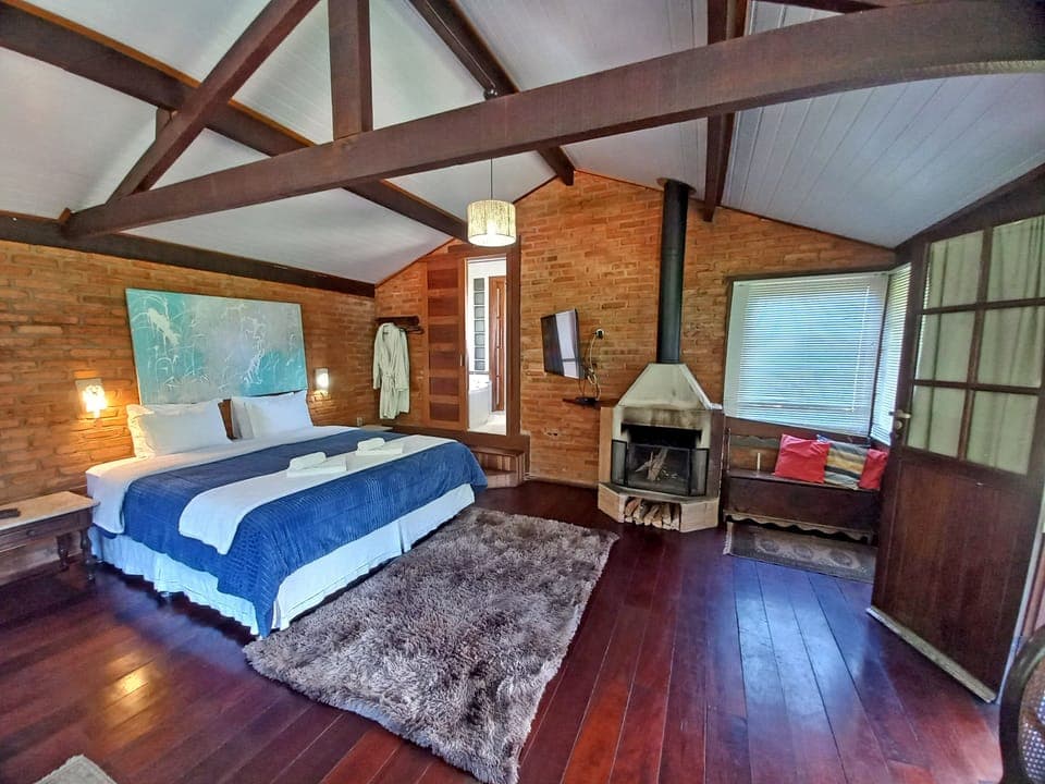 Superior Room | Minibar, free WiFi, bed sheets