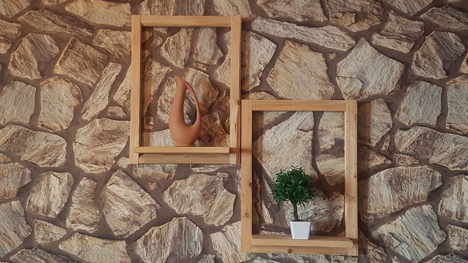 Design Studio Suite | Premium bedding, desk, iron/ironing board, free WiFi