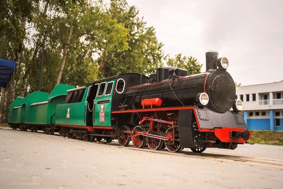 Region [summer] (>5 km)