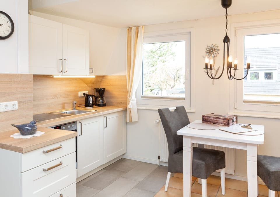 Kitchenette in apartment Kleine Perle on the island Amrum