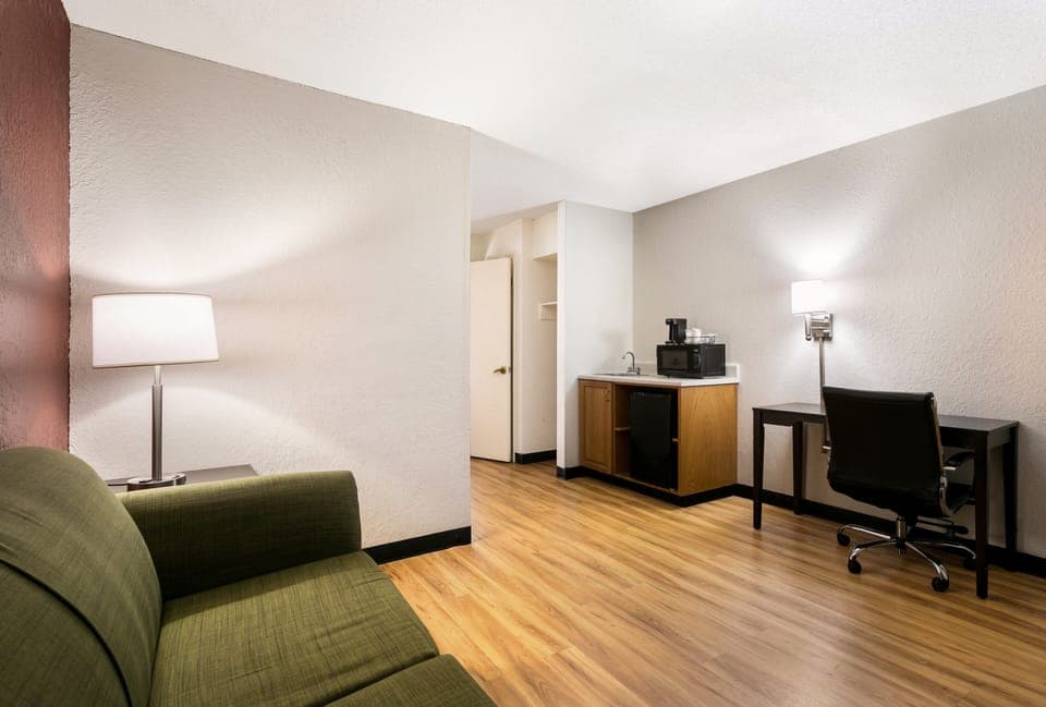 Blackout drapes, iron/ironing board, free WiFi, bed sheets