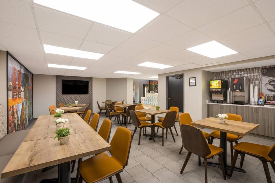 Free daily self-serve breakfast