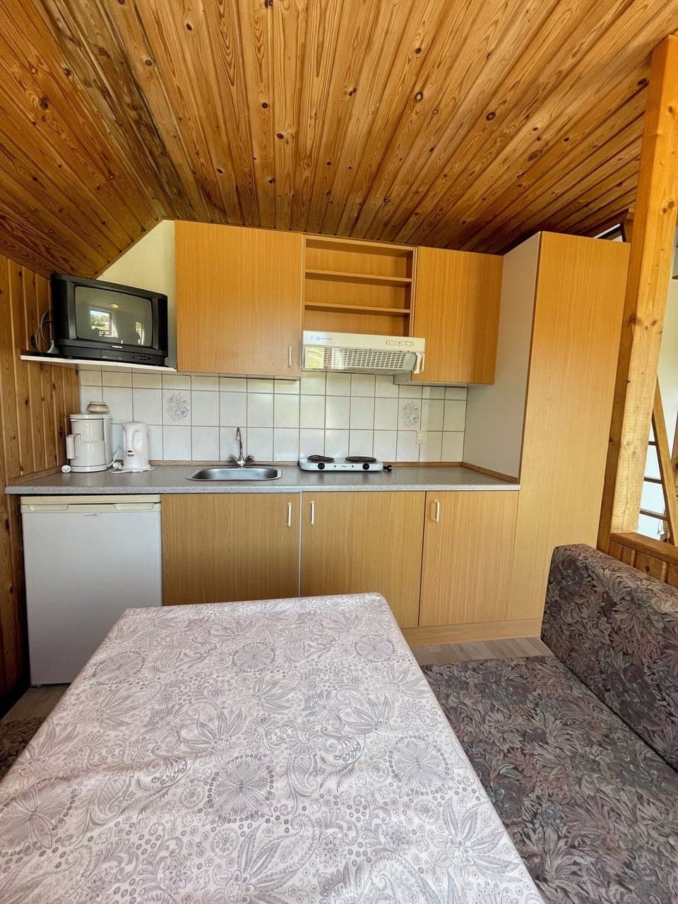 Cottage, Shared Bathroom (6) | Private kitchen