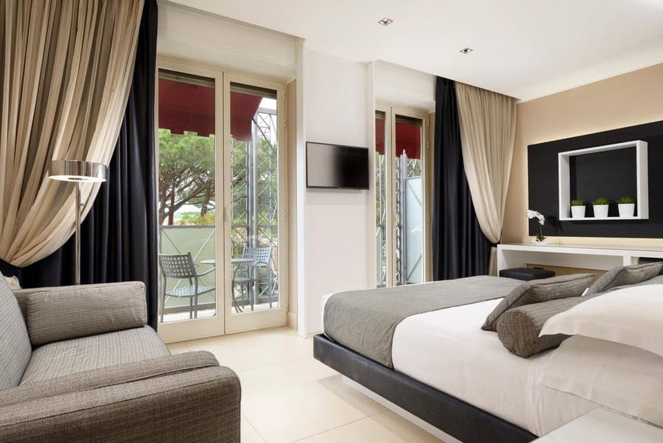 Premium bedding, free WiFi, bed sheets