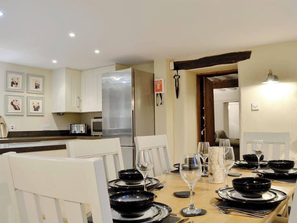 Well presented kitchen/ dining room | Clawdd Gwyn, Trefriw, near Llanrwst