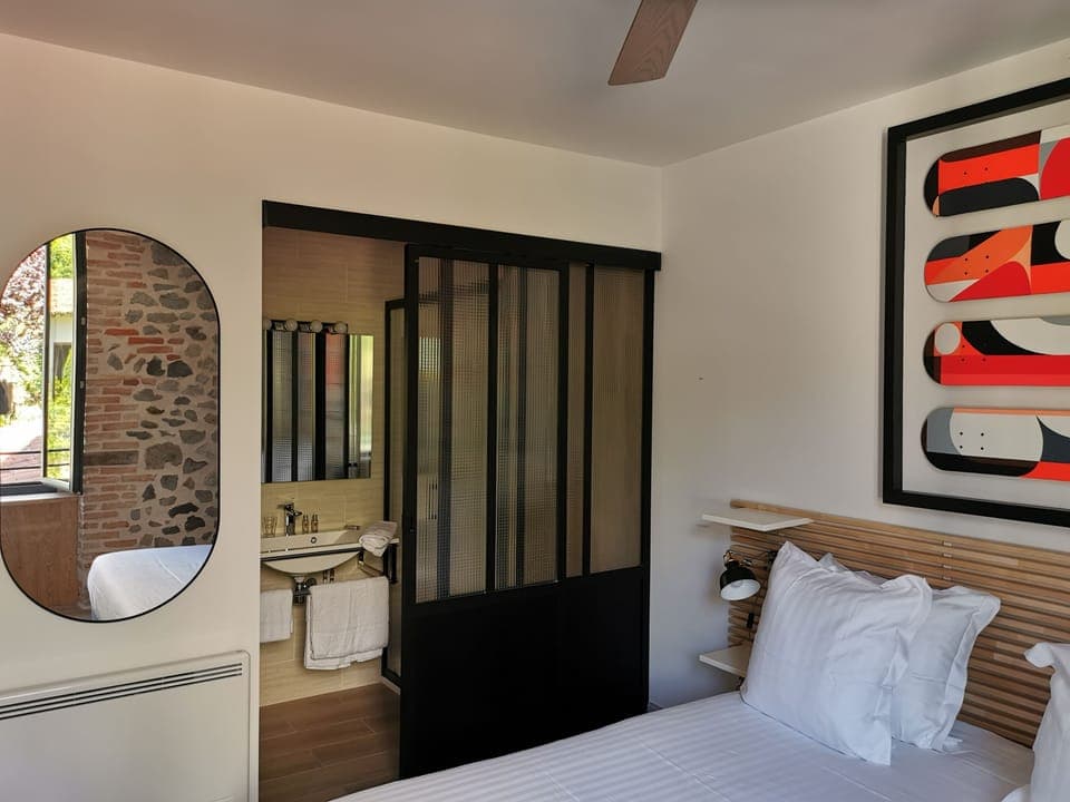 Superior Double or Twin Room | Desk, laptop workspace, soundproofing, free WiFi