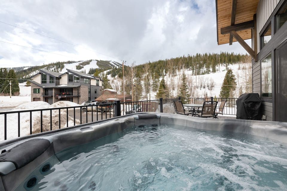 Relax after an Epic Day on the Slopes!