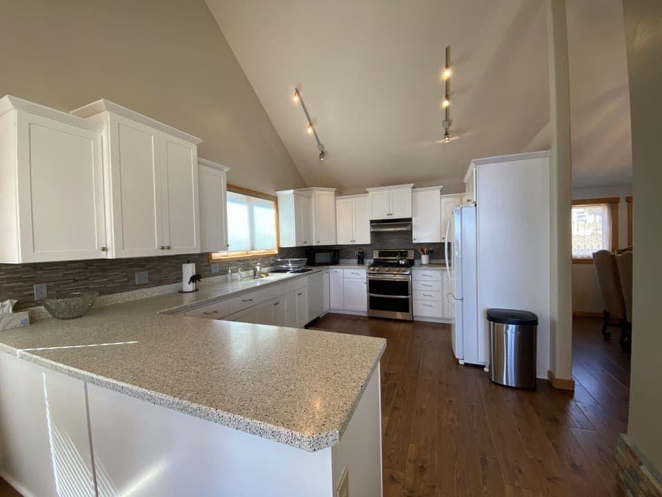 Kitchen with double oven