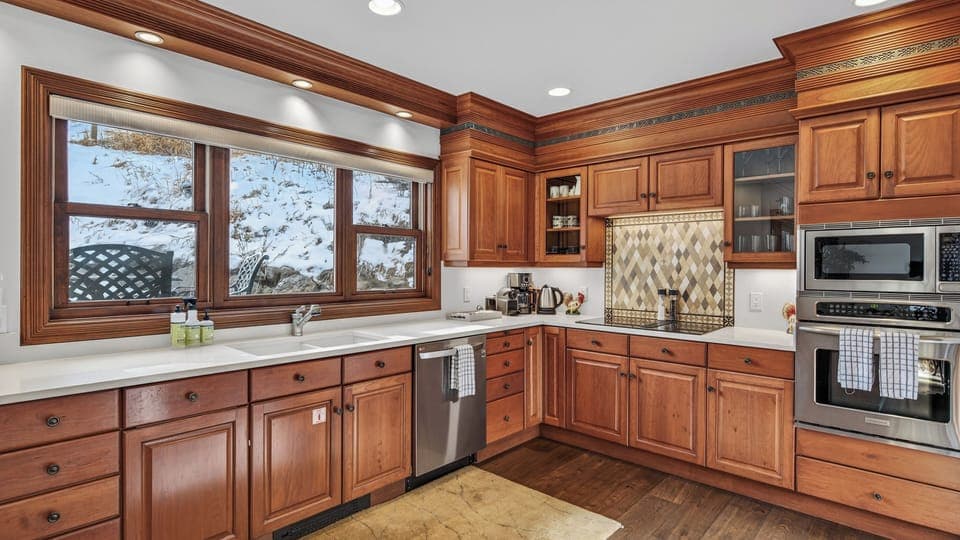 Kitchen, Main Level