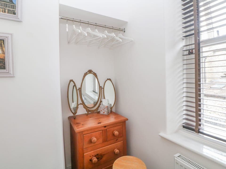 Cottage | 2 bedrooms, individually decorated, individually furnished, free WiFi