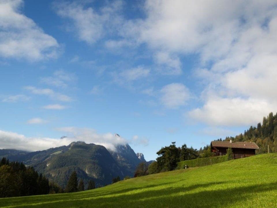 Water, Sky, Mountain, Azure, Natural Landscape, Cloud, Tree, Lake, Coastal And Oceanic Landforms, Bank