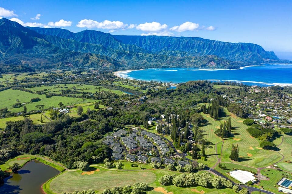 The beautiful north shore of Kaua'i.
