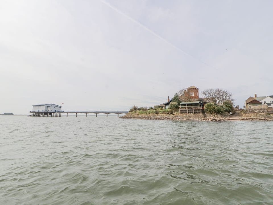 Cottage | Miscellaneous