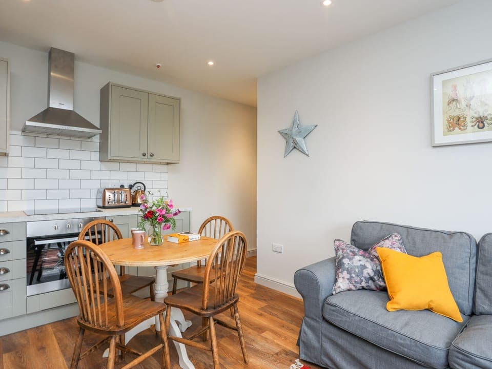 Cottage | Living room | TV