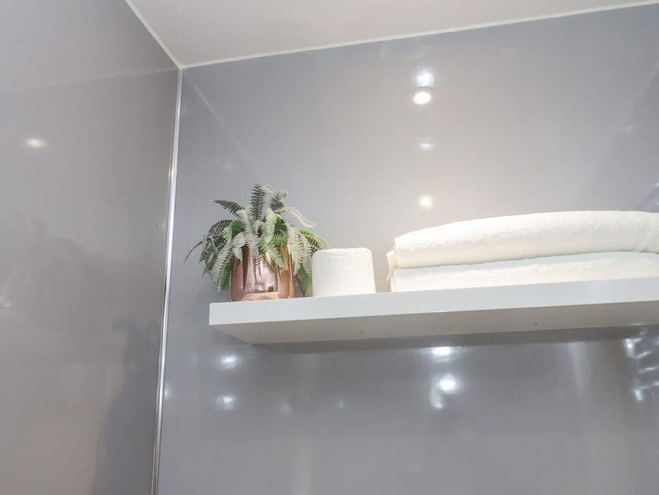 7 bedrooms, individually decorated, individually furnished, free WiFi