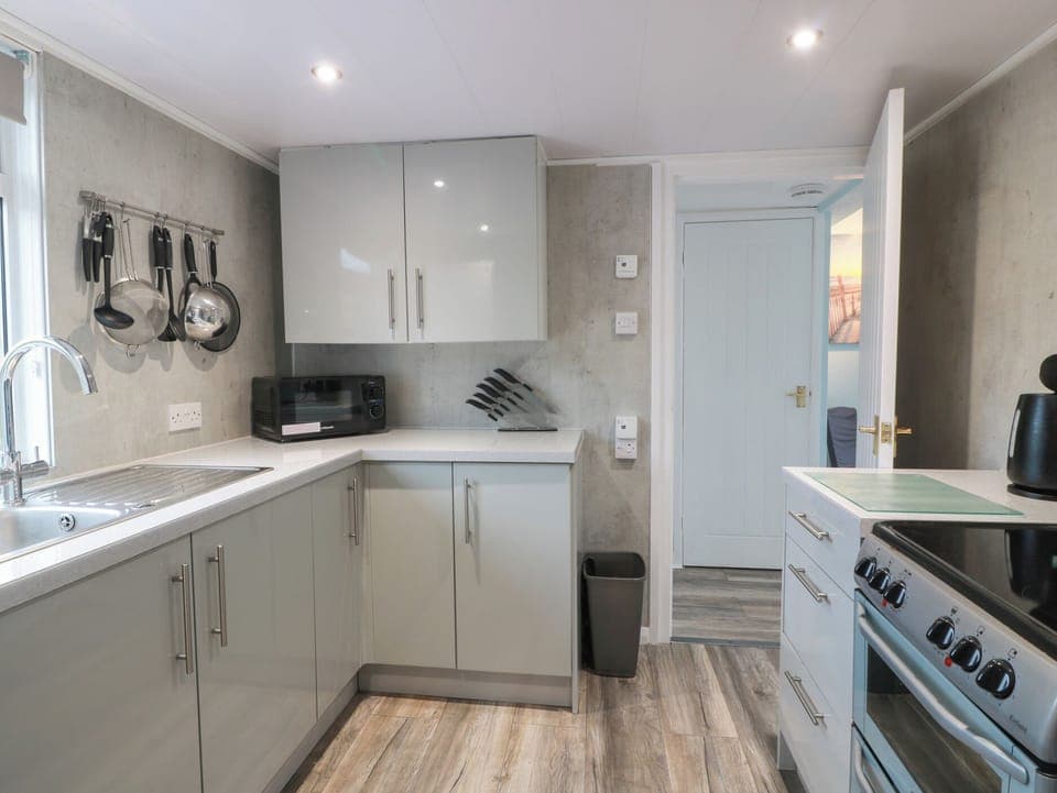 Microwave, stovetop, electric kettle, toaster