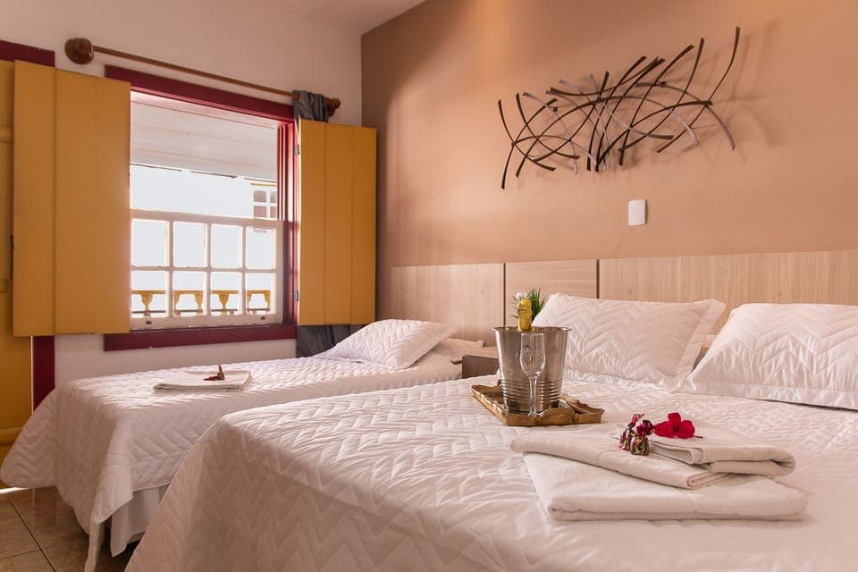 Minibar, individually decorated, individually furnished, free WiFi