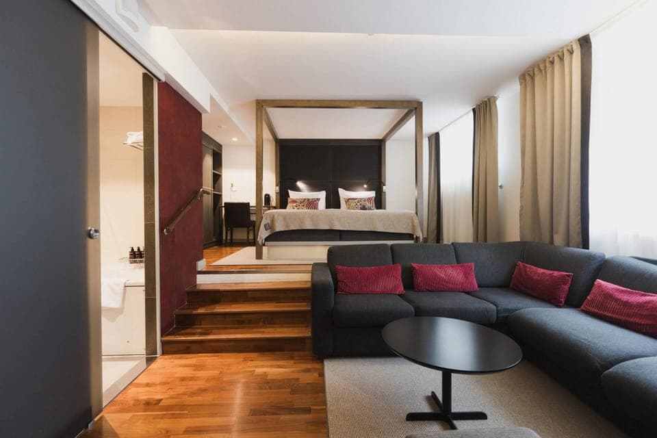 Junior Suite, Multiple Beds, Non Smoking | Hypo-allergenic bedding, down comforters, in-room safe, soundproofing