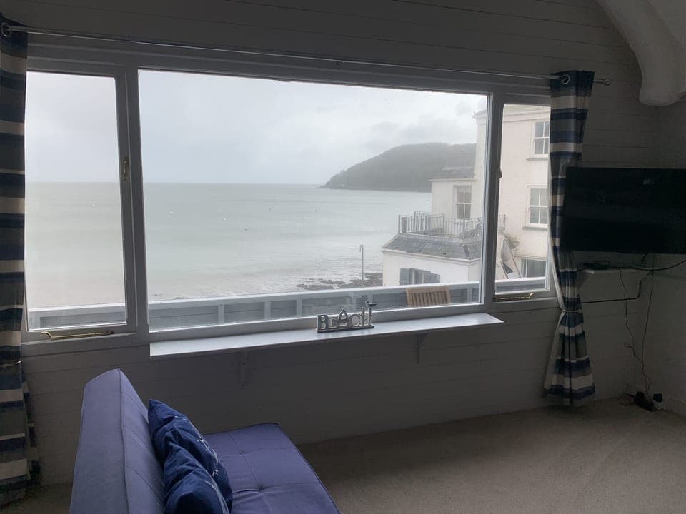 Apartment, 2 Bedrooms (Lookout apartment) | Blackout drapes, free WiFi, bed sheets