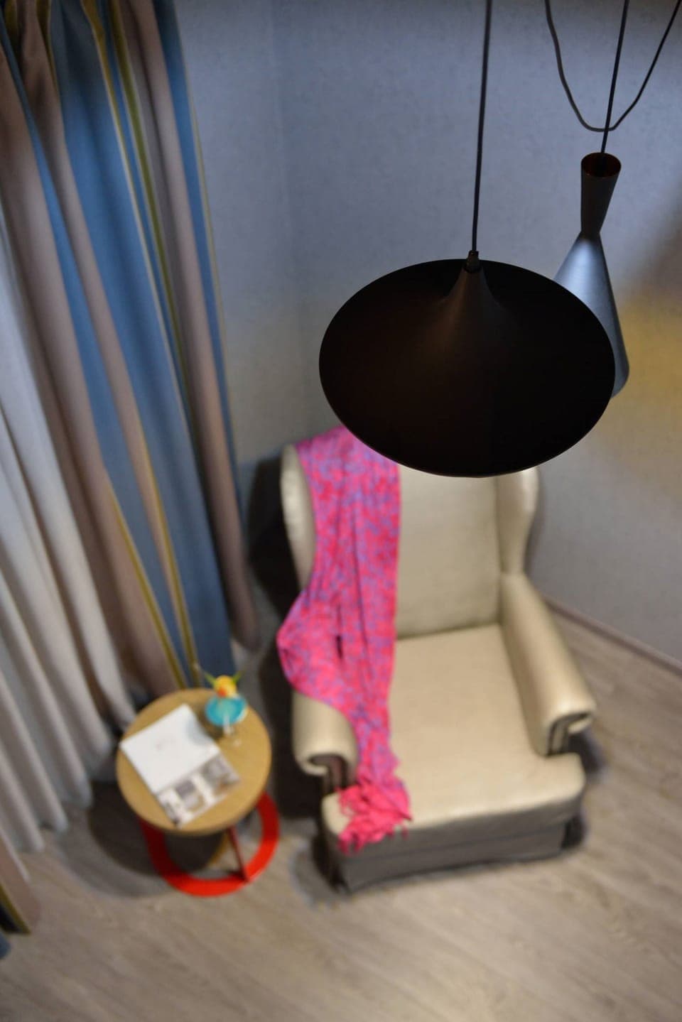 Executive Maisonette Sea View | Minibar, in-room safe, desk, laptop workspace