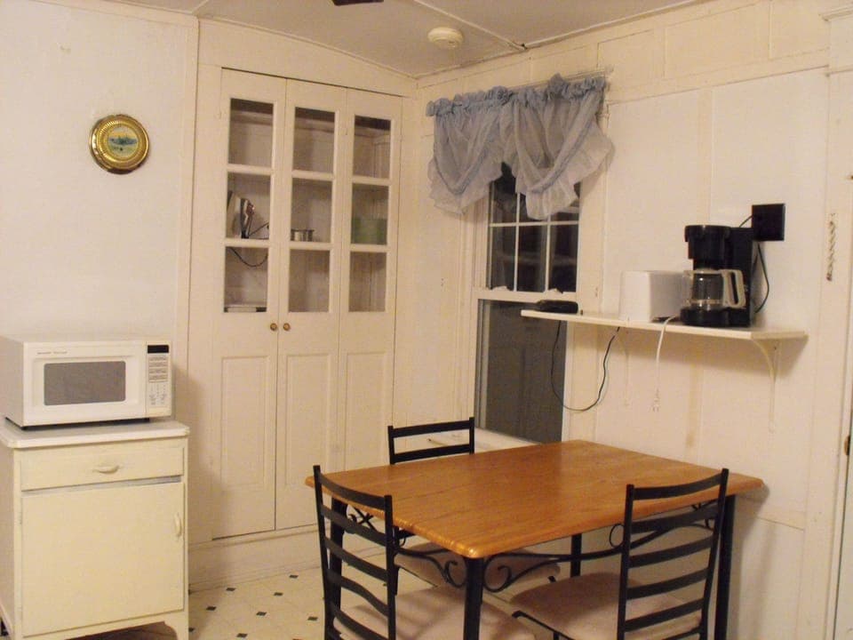 Suite, 2 Bedrooms | Private kitchen | Shared fridge, microwave