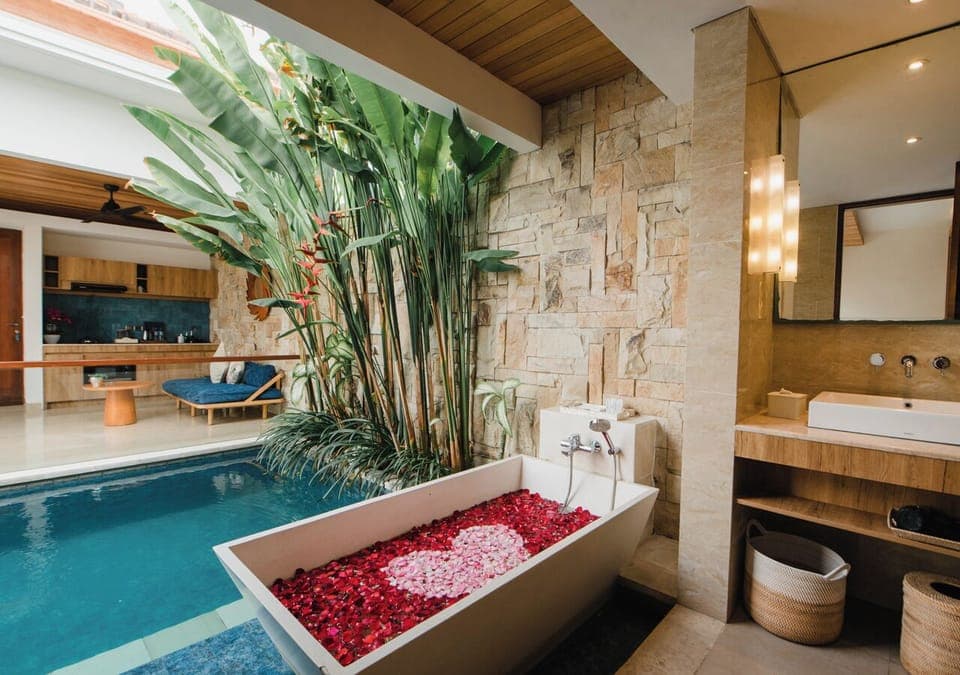 Villa, 1 Bedroom, Private Pool | Bathroom | Separate tub and shower, slippers, towels, soap