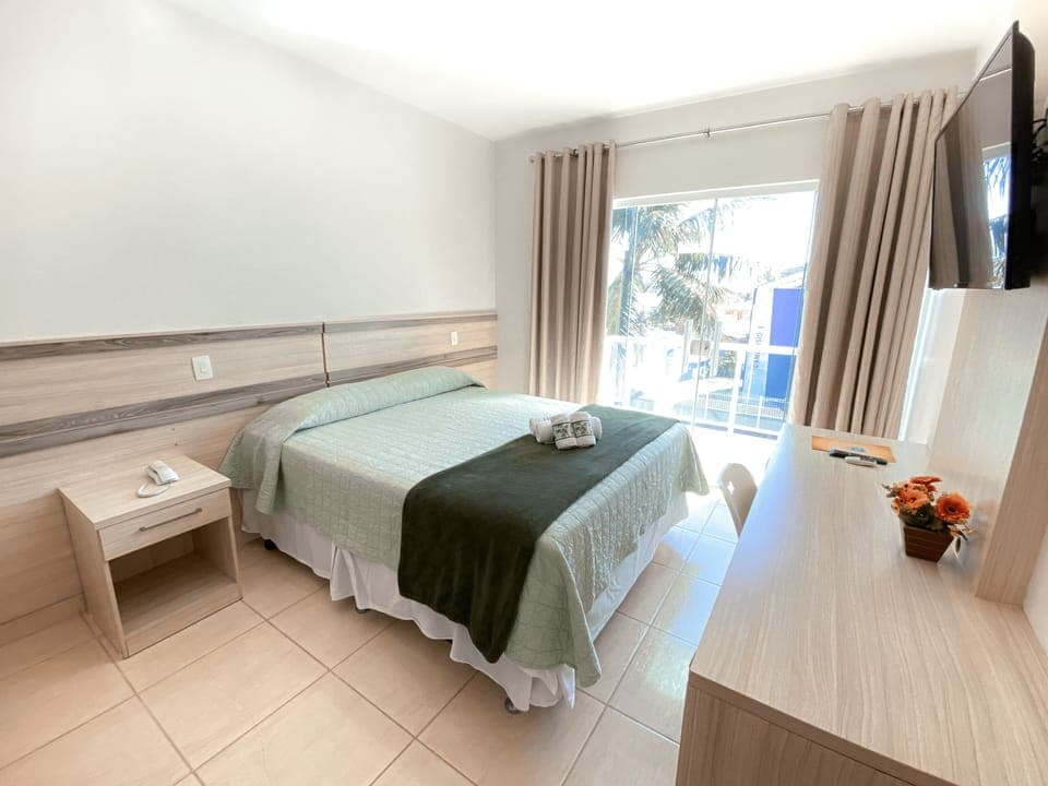 Deluxe Room | Minibar, free WiFi, bed sheets