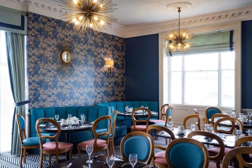 Breakfast and dinner served, British cuisine