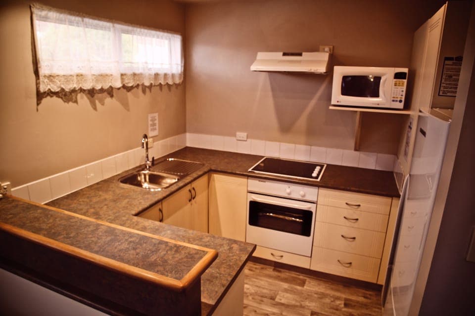 2 Bedroom with Spa | Private kitchen | Microwave, toaster