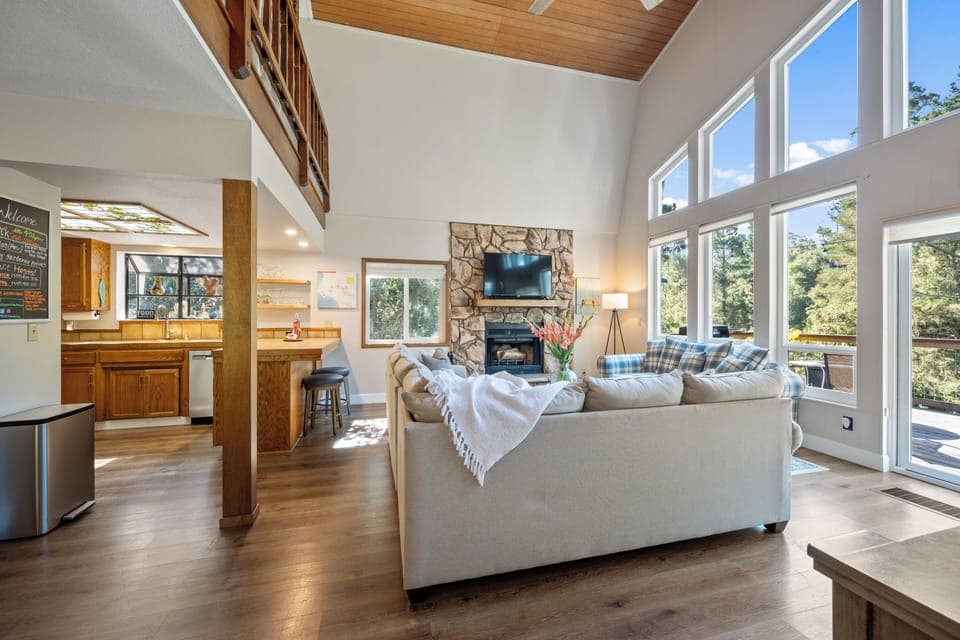 Living room as you walk in the front door