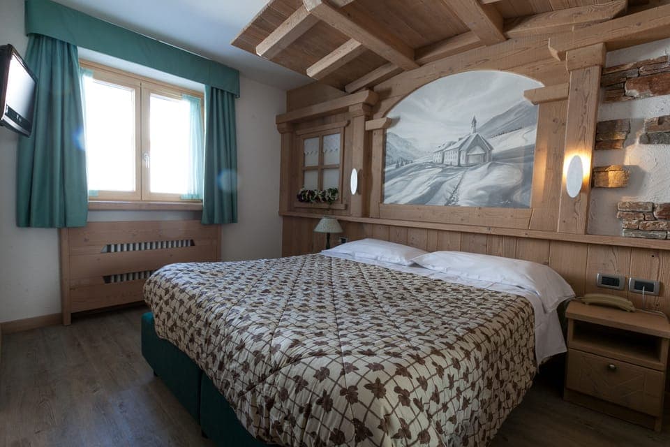 1 bedroom, in-room safe, blackout drapes, cribs/infant beds