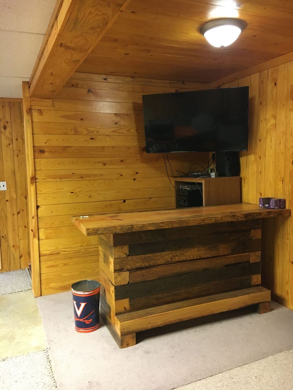 Bar in recreation area in the basement
