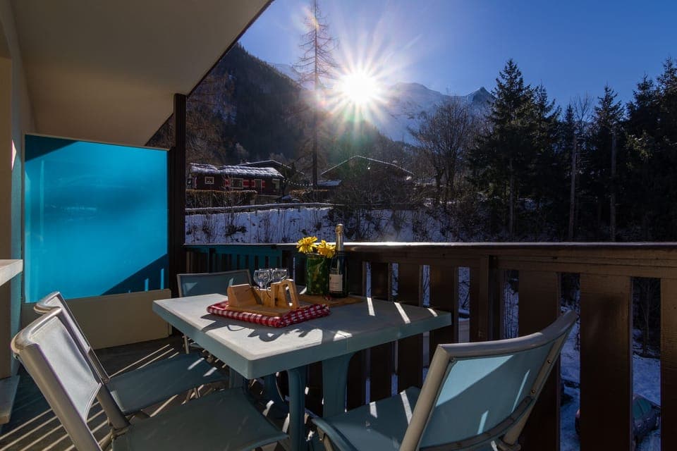 Balcony with a view of Mont Blanc