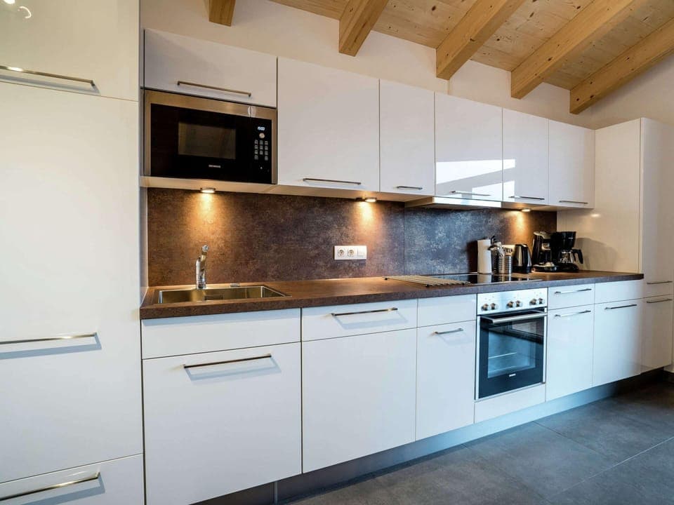 Chalet | Private kitchen | Coffee/tea maker, highchair