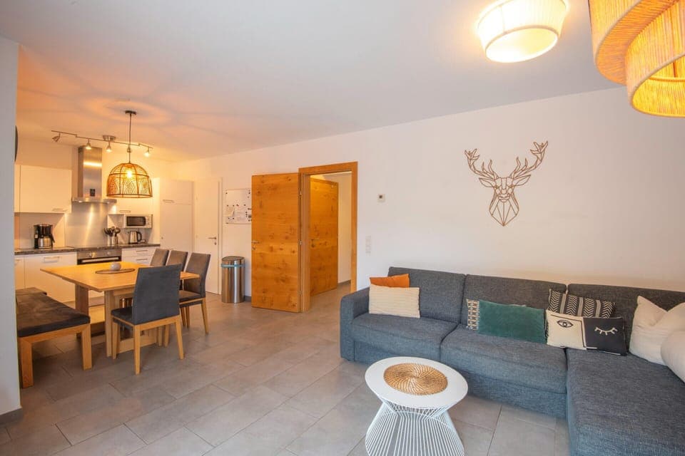 Apartment | Living room