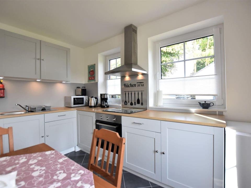 House | Private kitchen | Stovetop, highchair