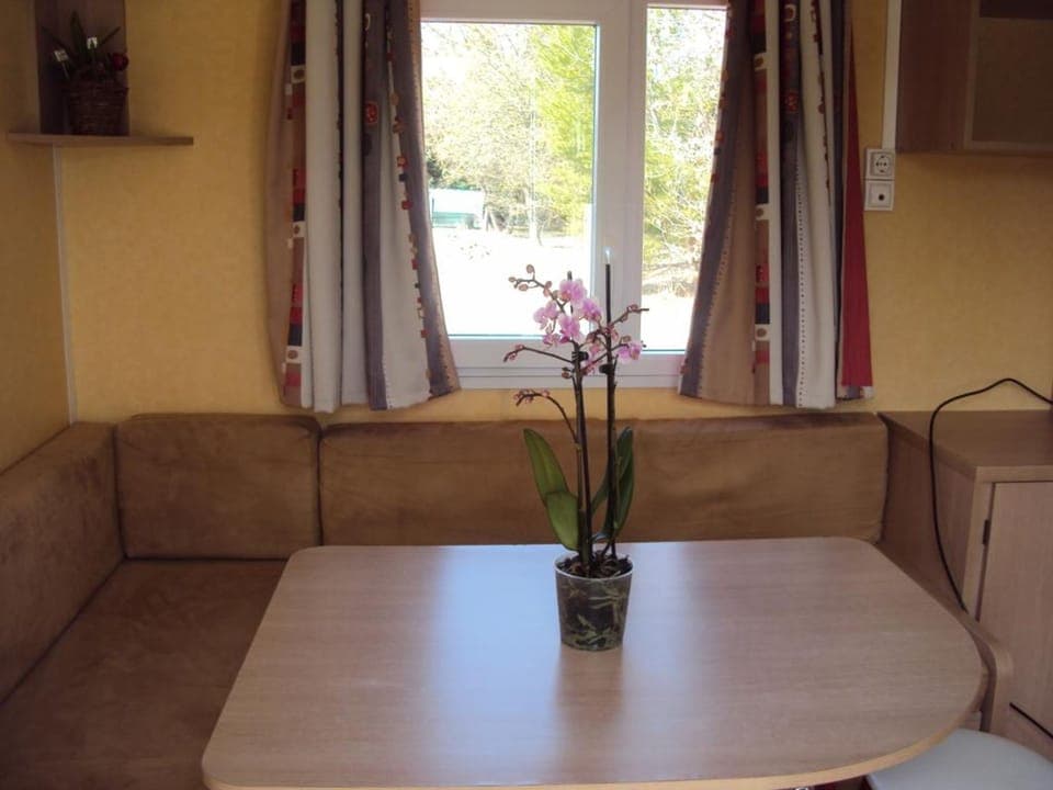 Mobile Home, 2 Bedrooms | Living room | Flat-screen TV